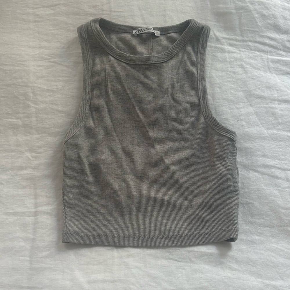 zara gray tank top
